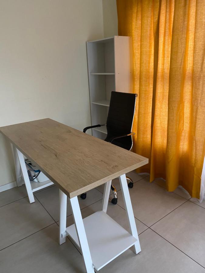 Greenstone Ridge Apartment Йоханнесбург Экстерьер фото